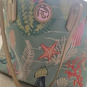 Spartina 449 Sea Life Tote - Green and Pink